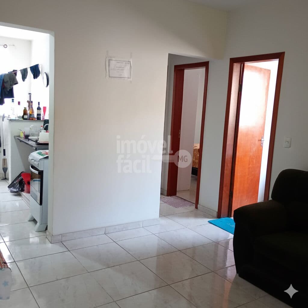 Apartamento no Bairro Aeroporto, Itaúna/MG