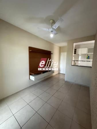 Apartamento em Serra - Castelândia
