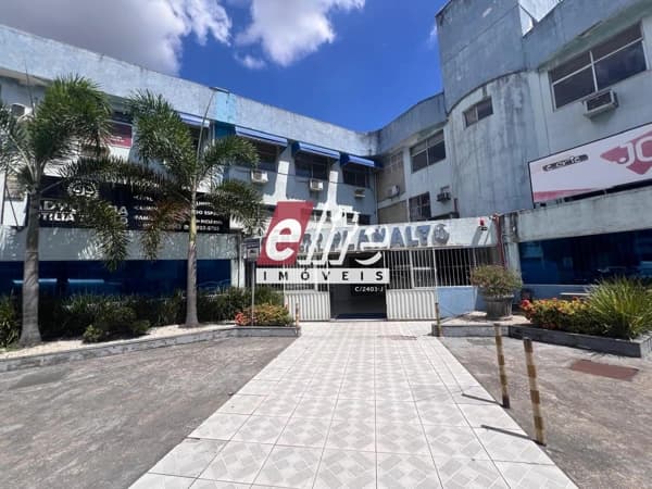 Ponto Comercial/Loja/Box em Serra - Jardim Limoeiro