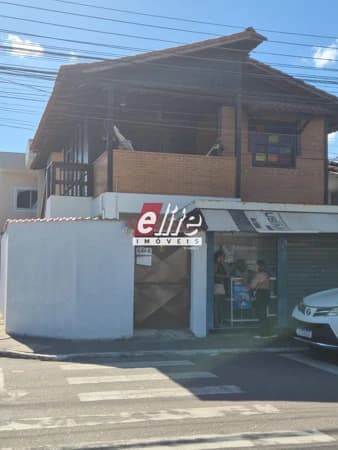 Casa em Vitória - Maria Ortiz