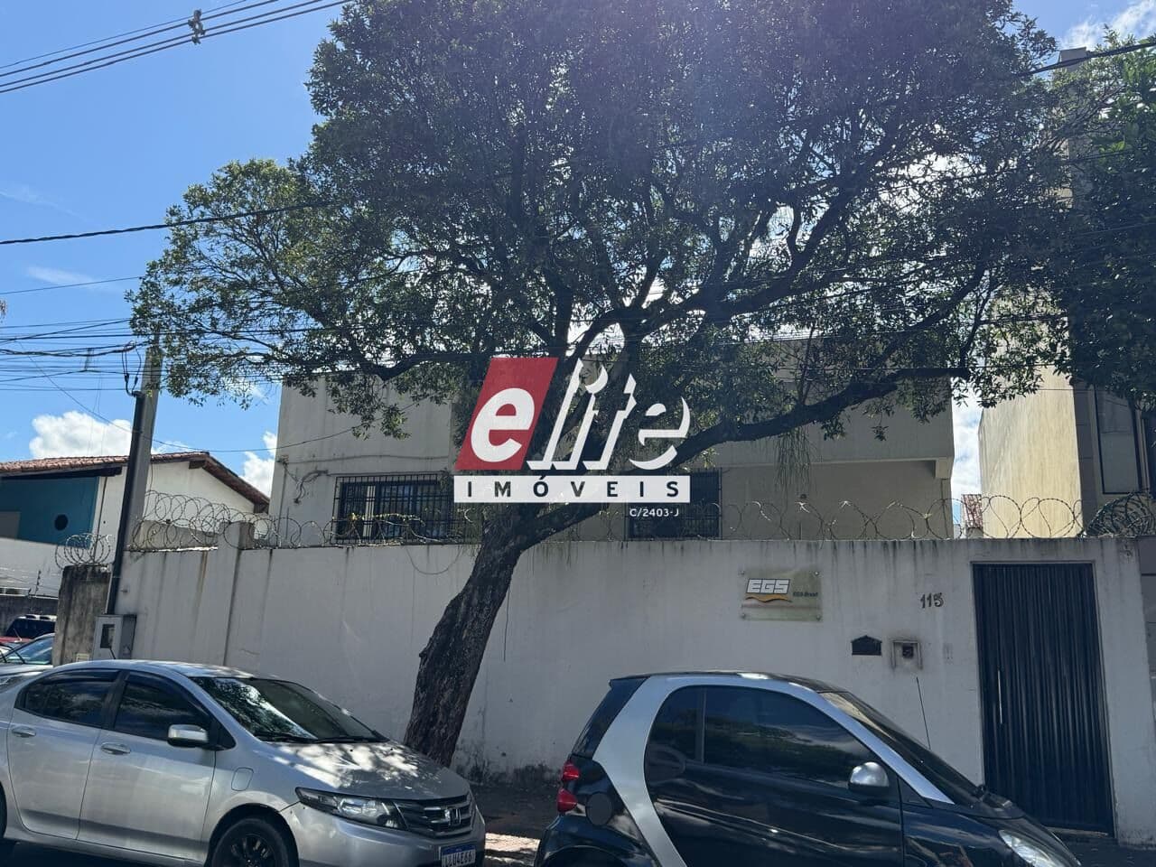 Sobrado em Vitória - Goiabeiras