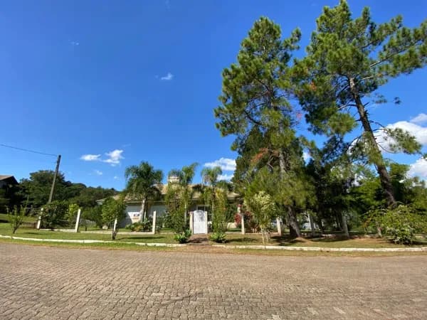 Fazenda/Sítios/Chácaras em Gravataí - Conjunto Residencial Bosques do Sul (Barro Vermelho)