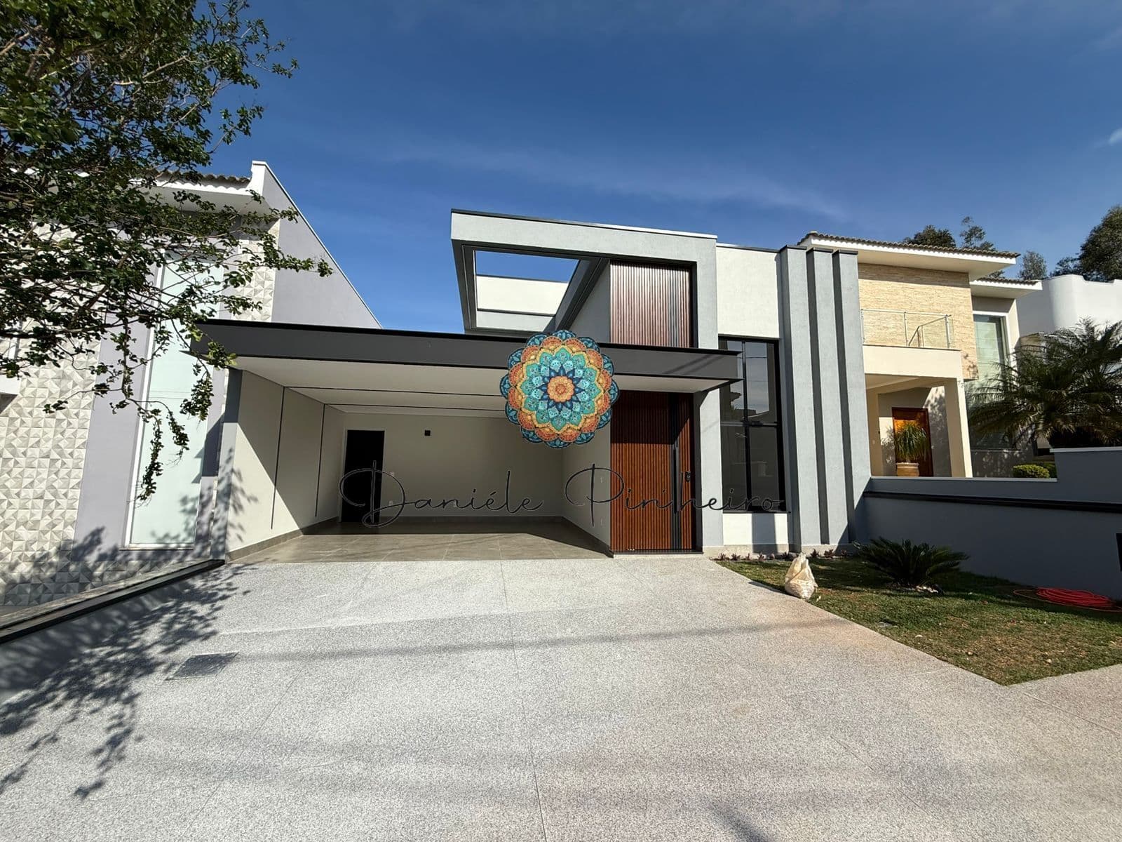 Casa de Condomínio com 3 Quartos e 3 banheiros à Venda, 174 m², Terras de Genova