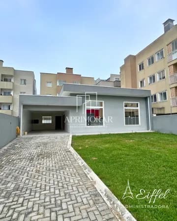 Casa em São José dos Pinhais - Iná