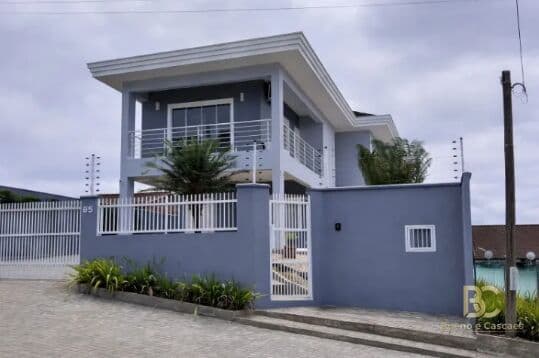 Casa em Joinville - Itaum