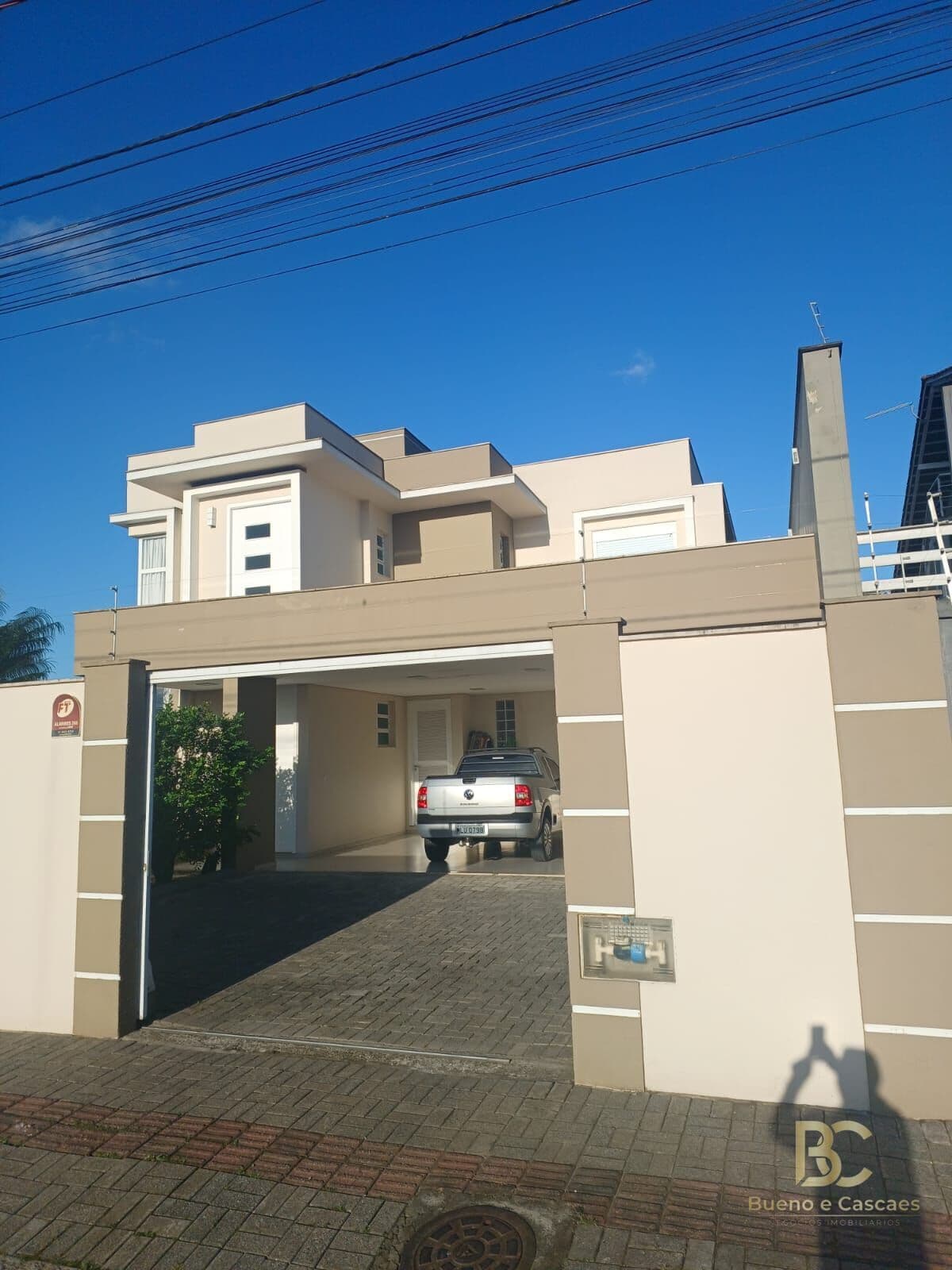 Casa em Joinville - Bucarein