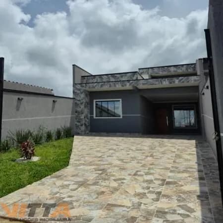 Casa em Araucária - Tindiquera
