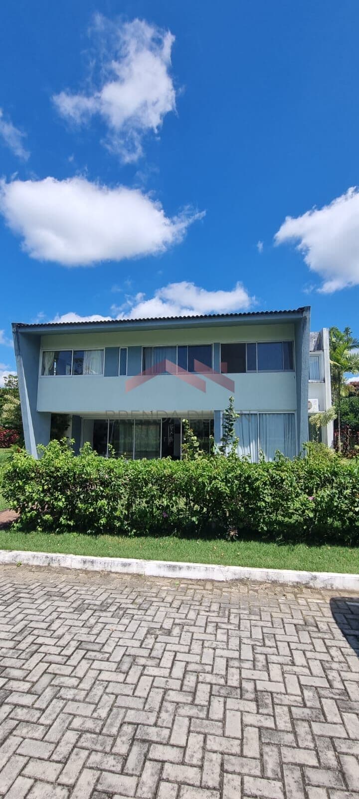 Casa em condomínio de alto padrao
