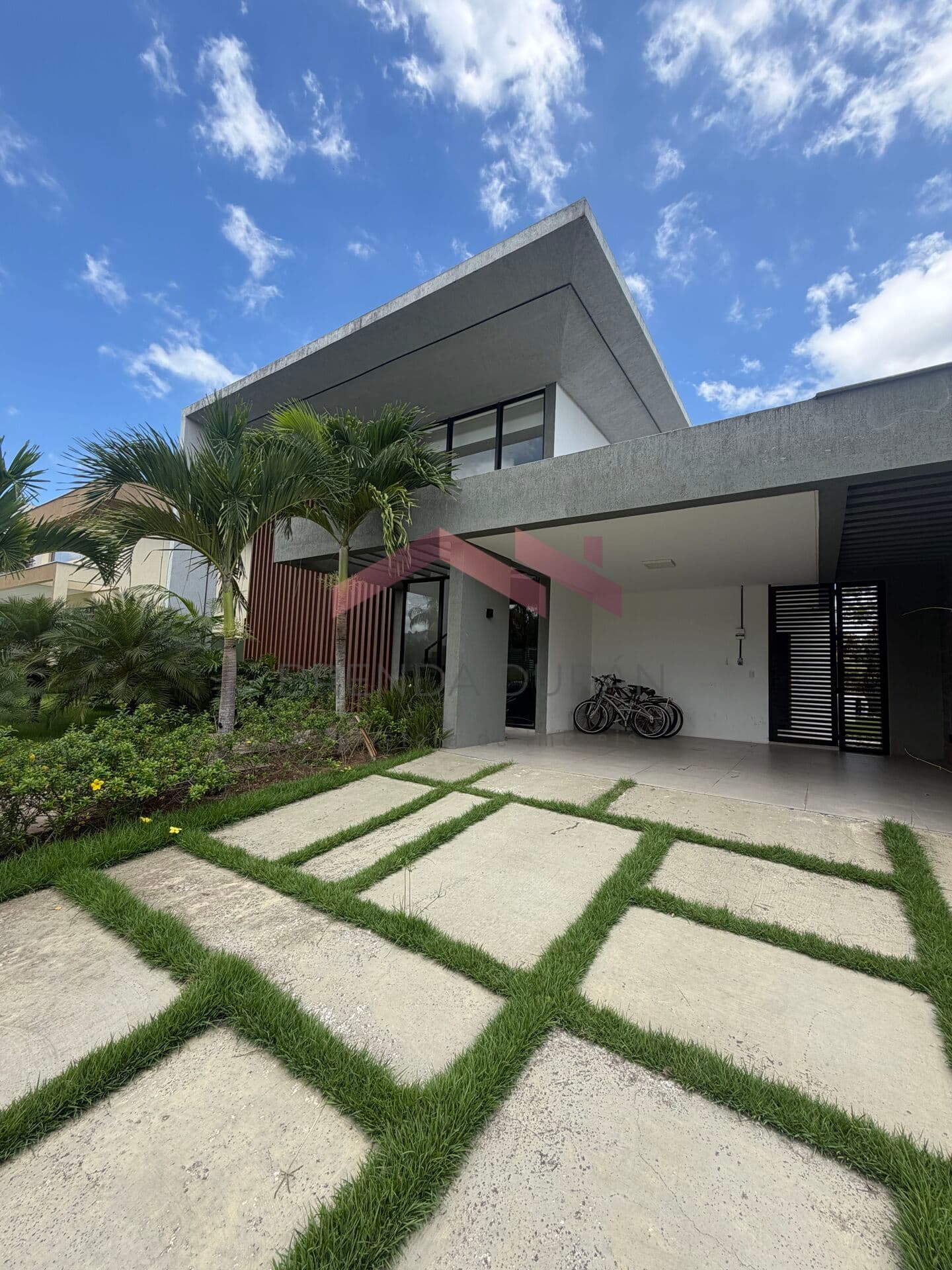 Casa Sobrado em Várzea, Recife/PE