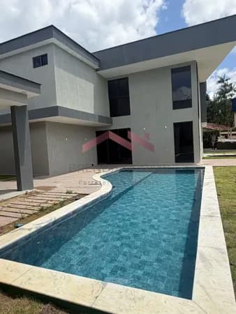 Oportunidade Única: Casa de Luxo com 338m² em Aldeia - Pronta para Morar em 30 Dias!