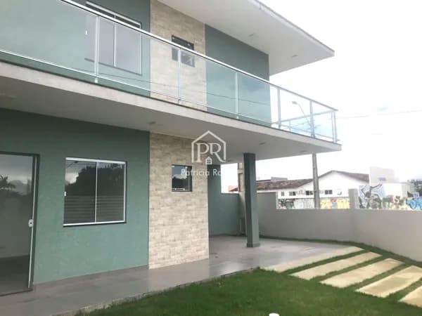 Sobrado Padrão no balneário São José
