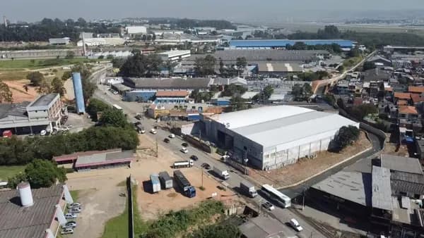Pavilhão/Galpão comercial à venda no Jardim Fátima em Guarulhos/SP