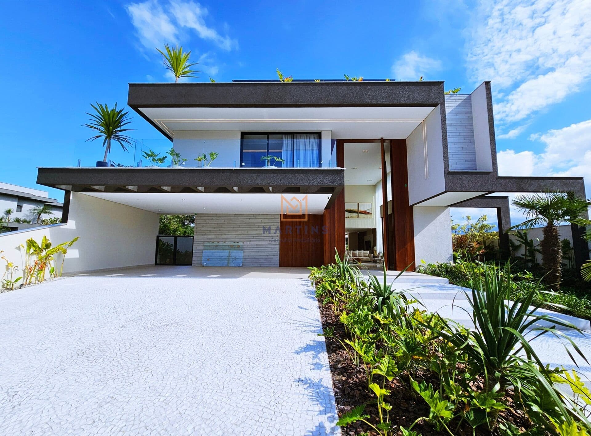 Exclusividade e Luxo Sem Precedentes: Casa de Alto Padrão no Módulo 11 da Riviera de São Lourenço