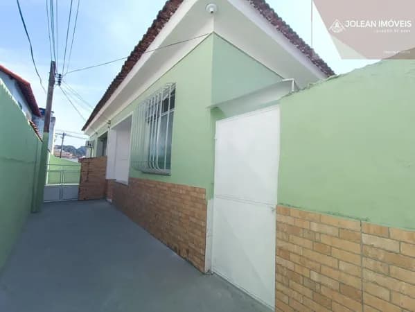 Casa Padrão para Aluguel em Mutuá São Gonçalo-RJ