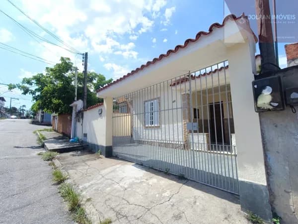 Casa Térrea em Mangueira, São Gonçalo/RJ