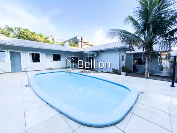 Casa térrea para quem valoriza espaço, conforto e momentos em família.