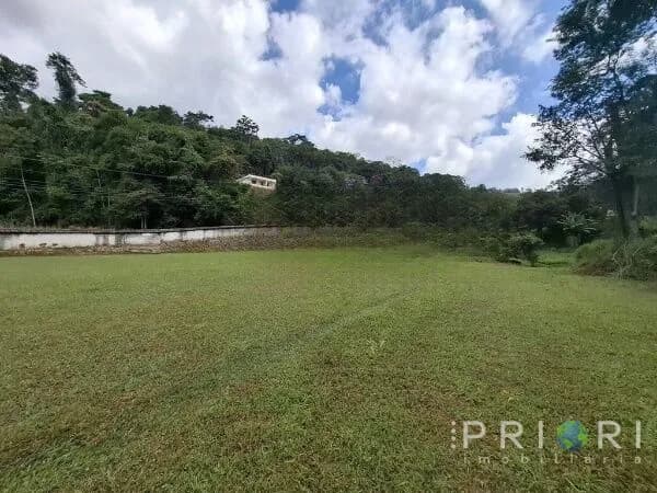 Sitio 7360 m² em Teresópolis