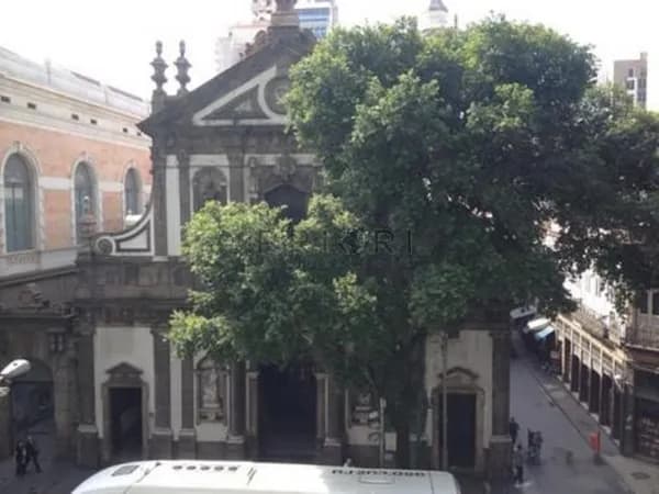 Aluguel de sala(andar) no Centro em Rio de Janeiro/RJ