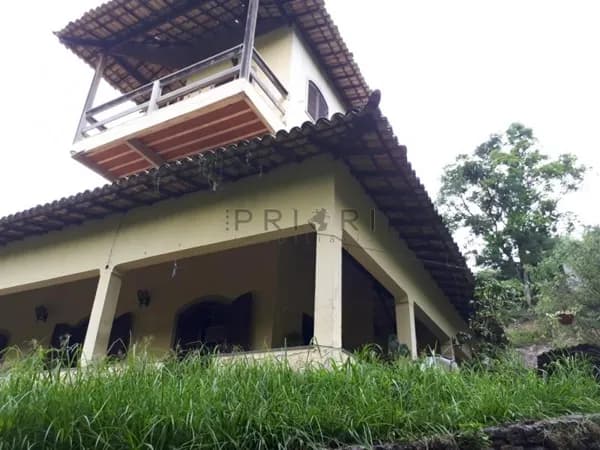 Terreno à venda no bairro Rio do Ouro em Niterói/RJ