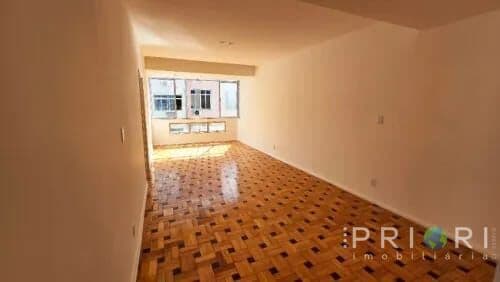 Apartamento 03 Quartos em Copacabana