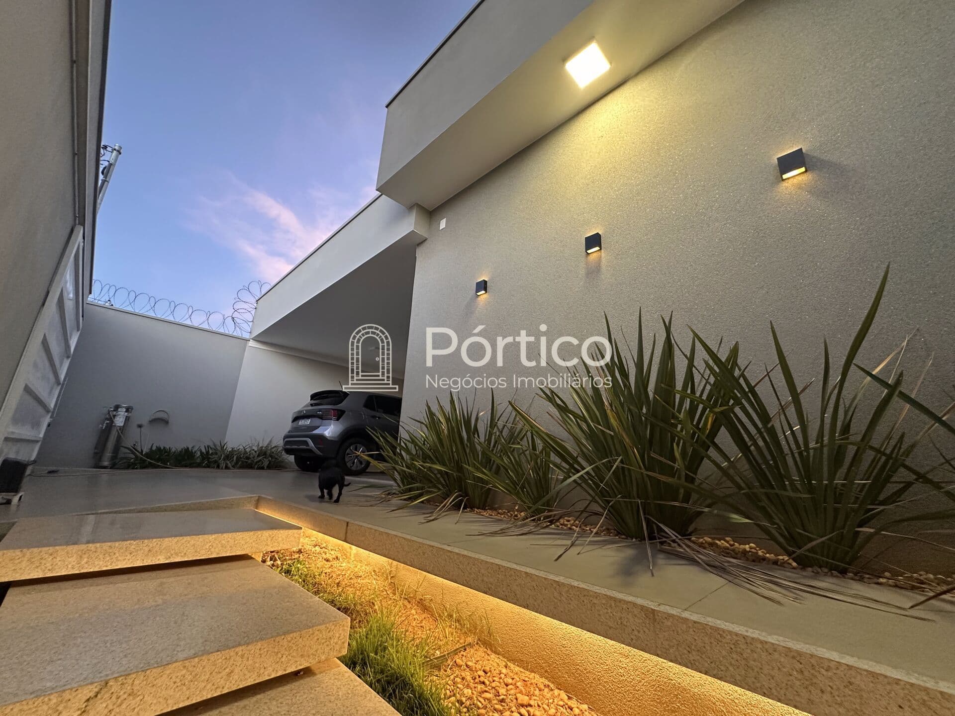 Casa de Alto Padrão no Bairro Morada Nova – Elegância e Conforto em Cada Detalhe