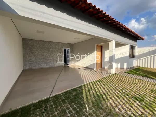 Casa Ampla no Bairro São Vicente – 4 Quartos, Piscina e Área Gourmet