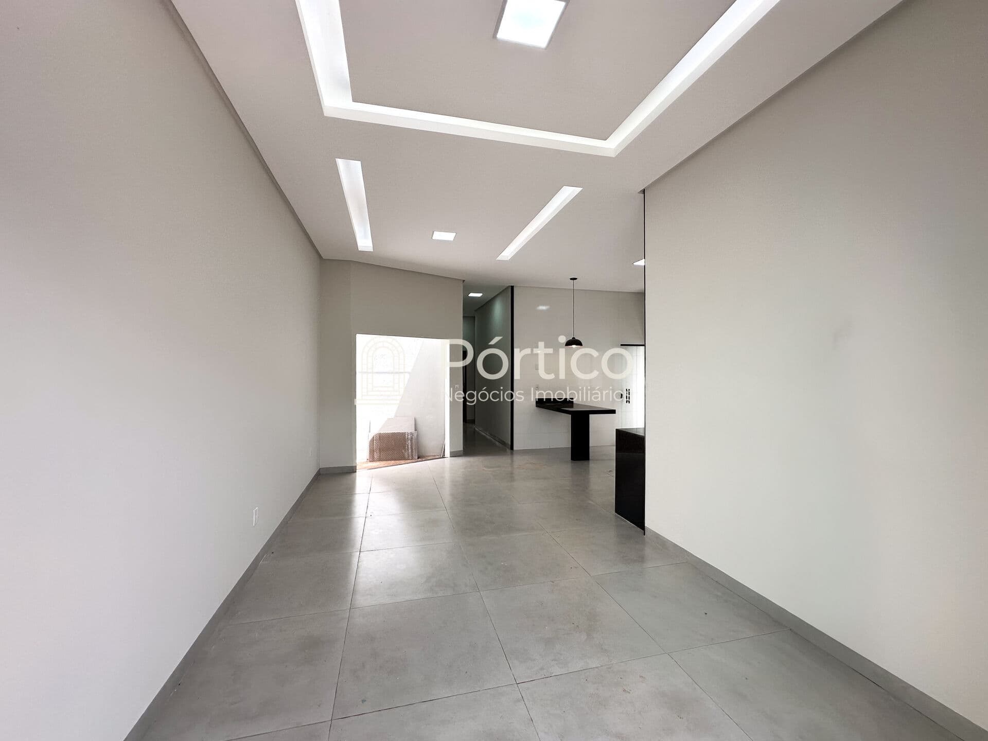 Casa no Bairro Dona Diva – Conforto, Iluminação Natural e Espaço