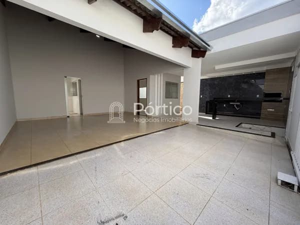 Casa em Patrocínio - Esplanada