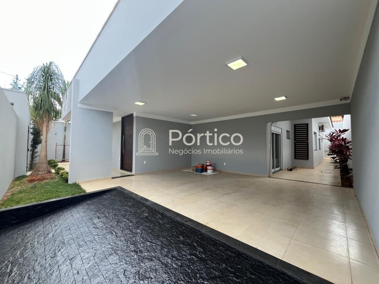 Casa de Alto Padrão no Bairro Cidade Jardim