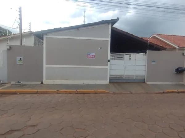 Casa em Cáceres - Centro