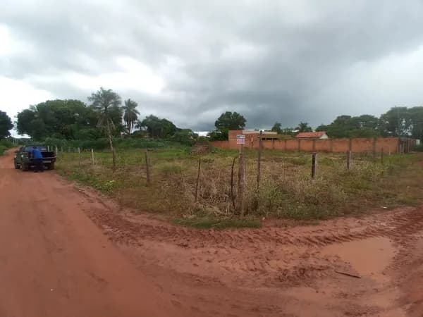 Lote/Terreno em Cáceres - Dner