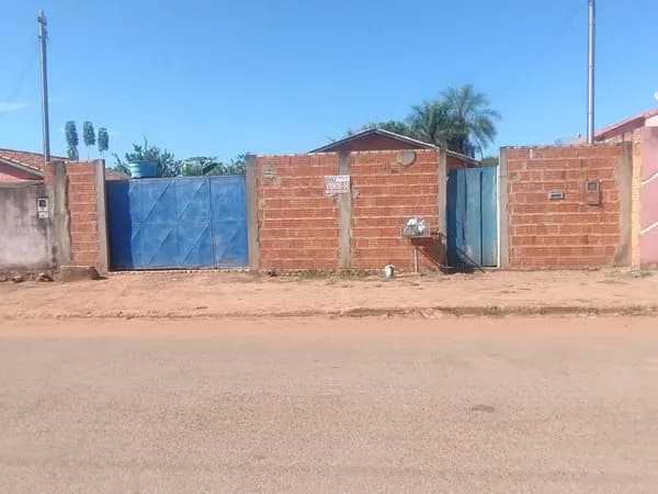 Casa em Cáceres - Vila Nova