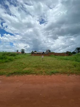 Lote/Terreno em Cáceres - Cavalhada I