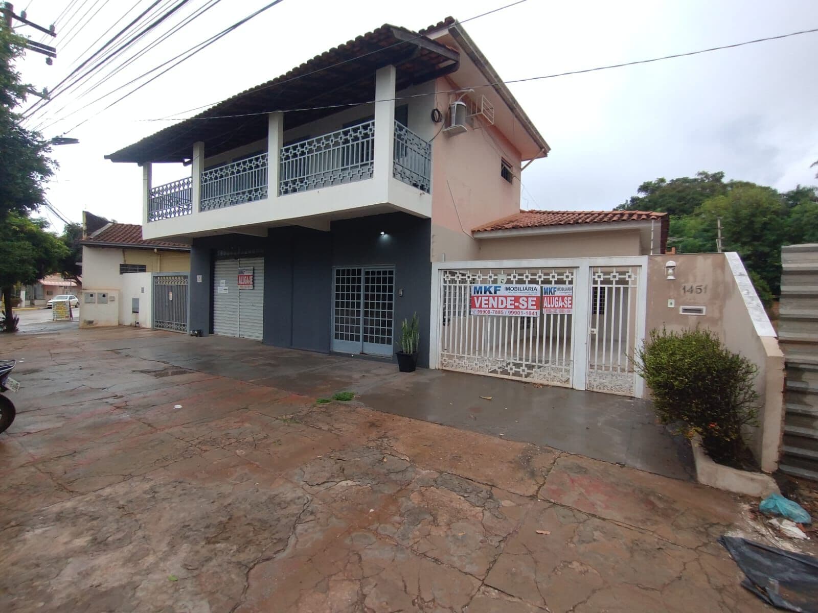 Sobrado / Residencia / Salão Comercial