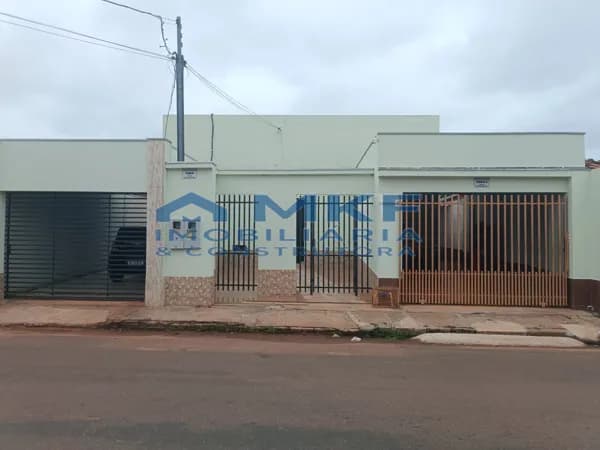 Sala/Conjunto em Cáceres - Centro