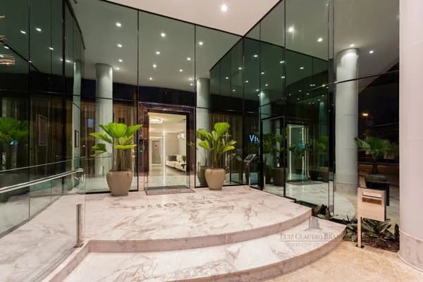 Apartamento Alto Padrão para Venda em Centro Balneário Camboriú-SC