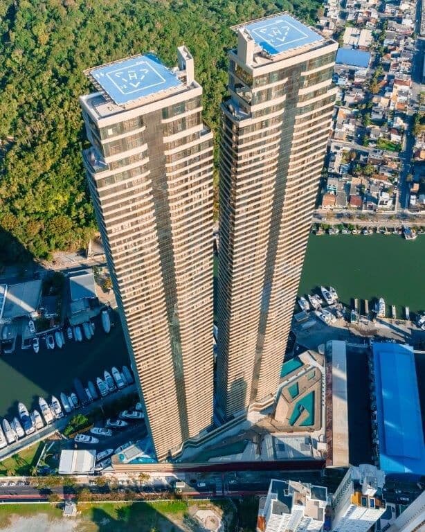 YACHTHOUSE – • Apto de Luxo Frente Mar • O Maior da América Latina
