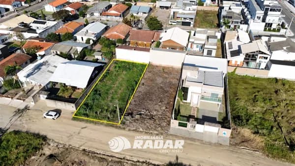 Lote/Terreno em Tubarão - Revoredo