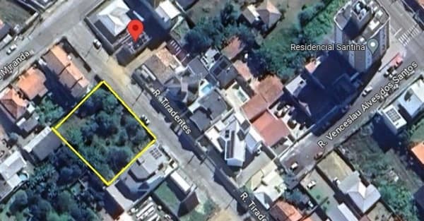 Terreno à venda no bairro Morrotes em Tubarão/SC
