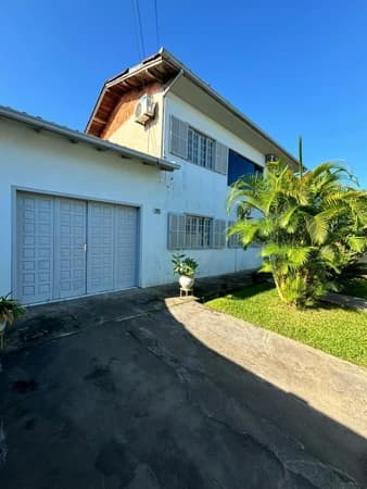 Casa à venda no bairro Praia Redonda em Tubarão/SC