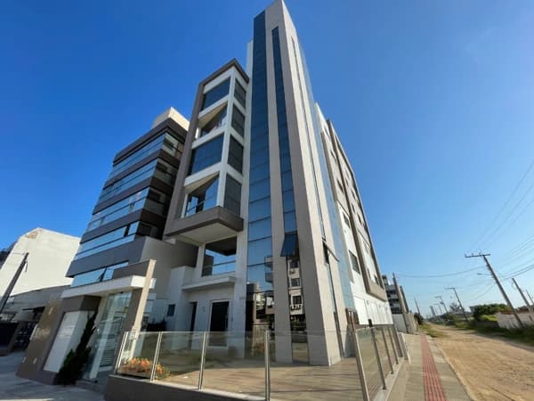 Apartamento à venda no bairro Mar Grosso em Laguna/SC