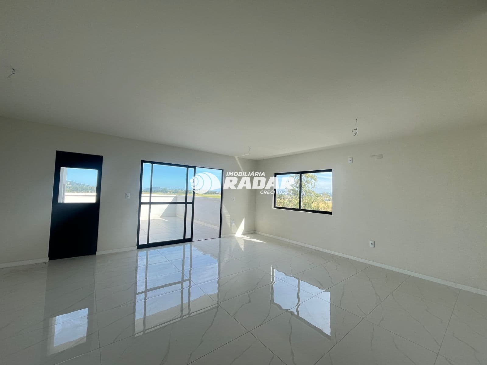 Cobertura à venda - Residencial Carrara, Oficinas