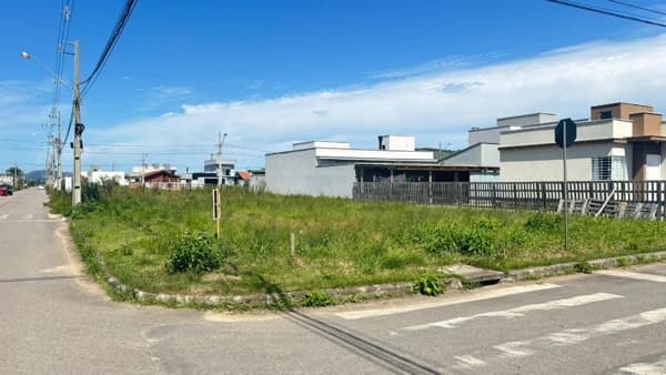 Terreno à venda no bairro Santo Antônio de Pádua em Tubarão/SC