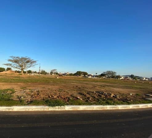 Terreno à venda no bairro São João (Margem Esquerda) em Tubarão/SC
