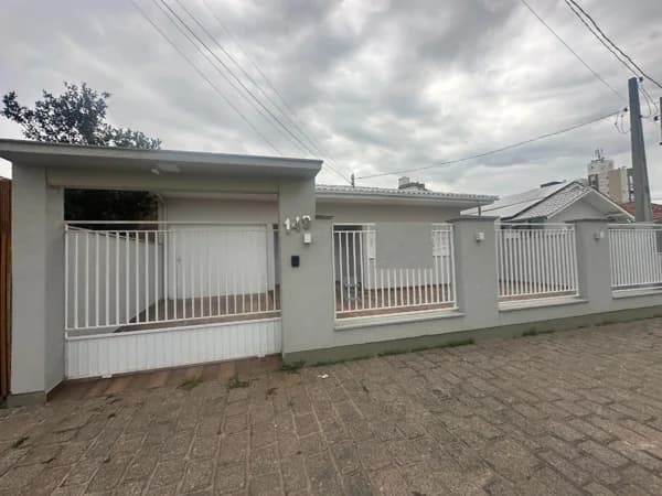 Casa à venda no bairro Vila Moema em Tubarão/SC