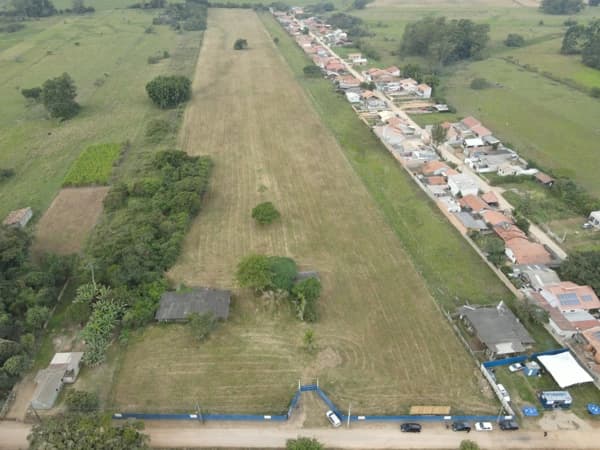 Terreno à venda no bairro Praia Redonda em Tubarão/SC