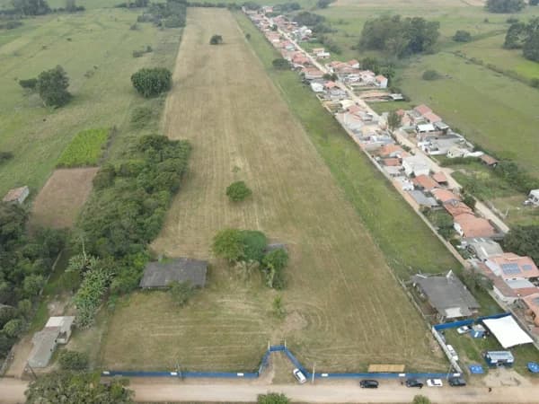Terreno à venda no bairro Praia Redonda em Tubarão/SC