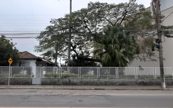 Terreno à venda no bairro Centro em Tubarão/SC