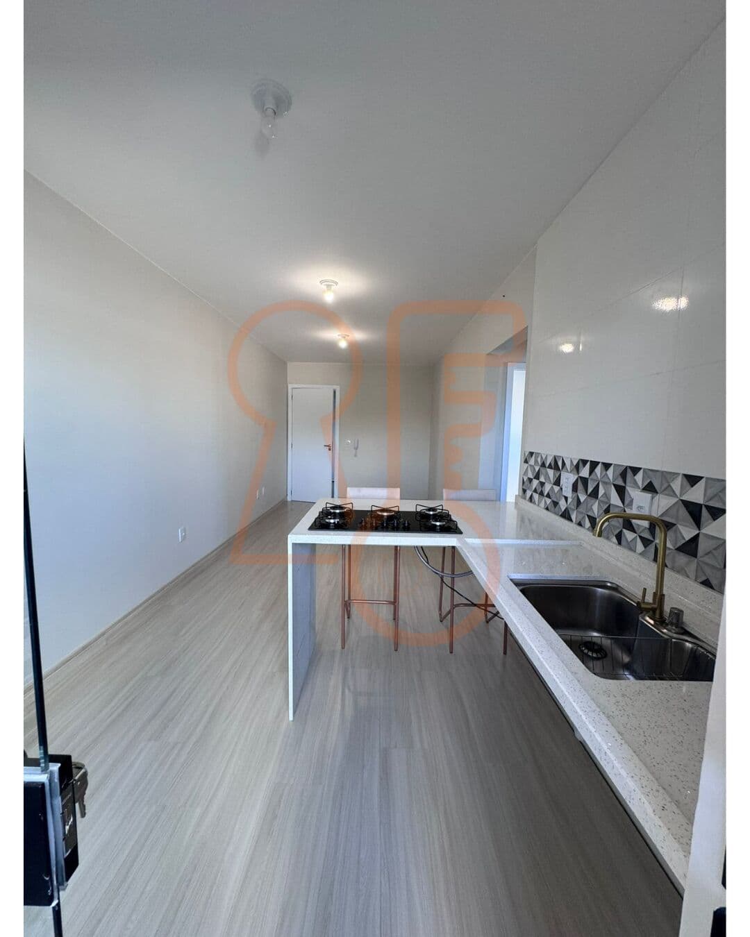 Apartamento em Cascavel - Esmeralda