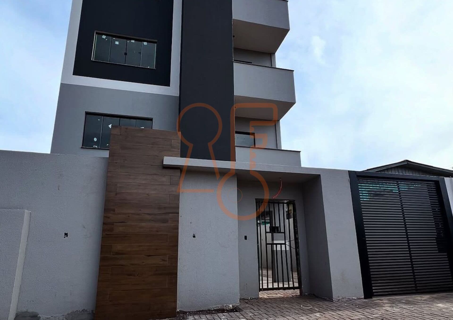 Apartamento com 2 quartos a venda no bairro Claudete, Cascavel - PR
